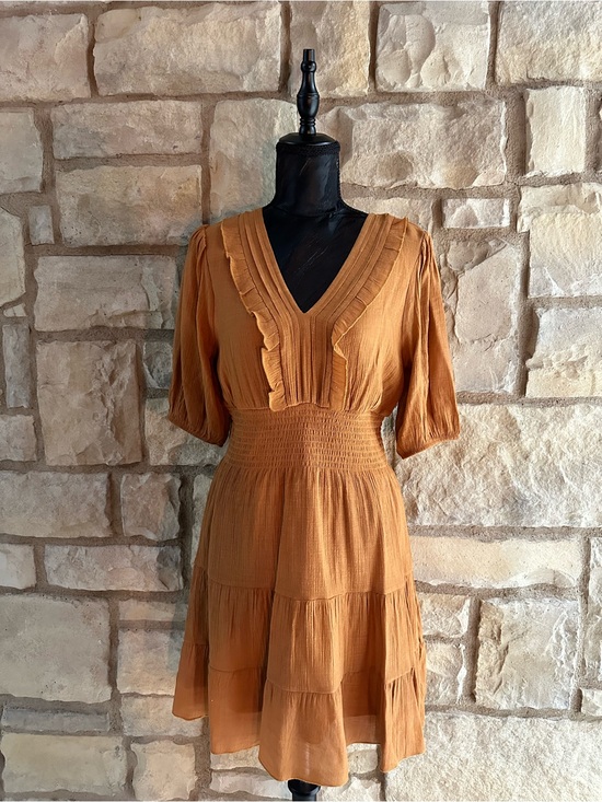 Dresses & Skirts - Women's Ruffle V-Neck Tiered Dress - Mustard